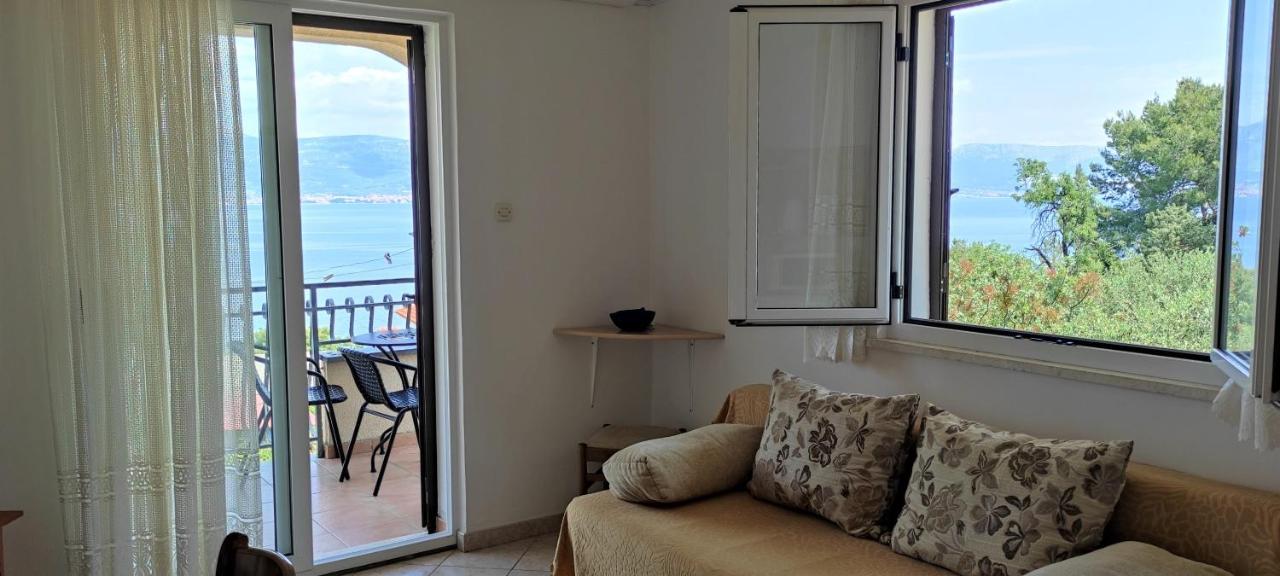 Apartments Ljilja Sea View Слатине Экстерьер фото